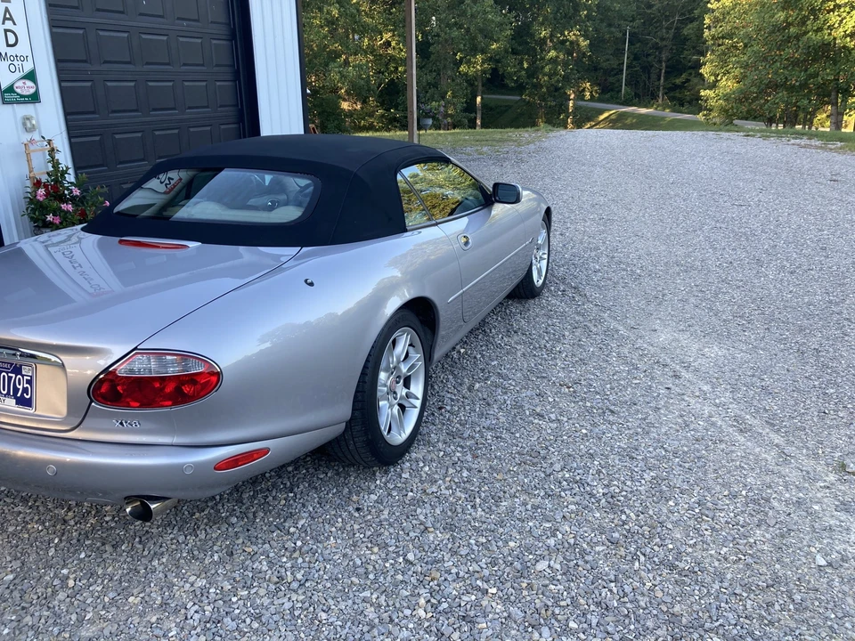 2001 Jaguar X100 XK8 - Image 8 of 31