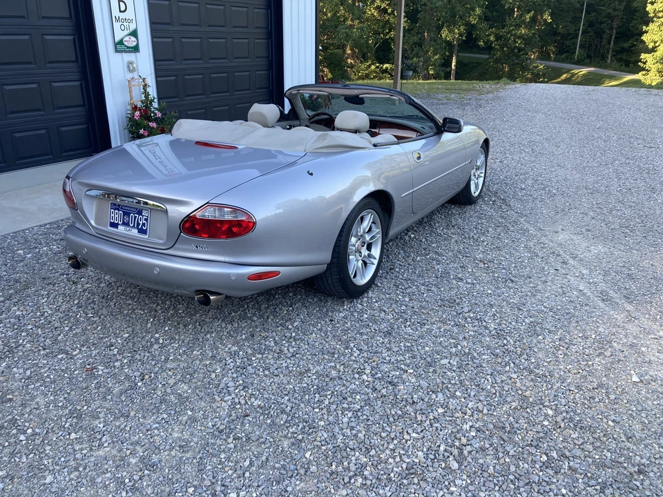 2001 Jaguar X100 XK8 - Image 13 of 31