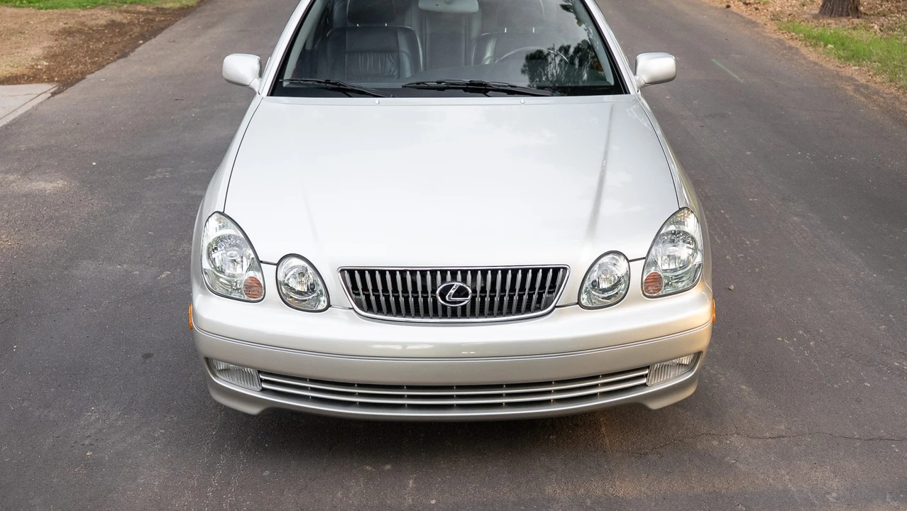 2001 Lexus GS 2nd Gen - Image 8 of 31
