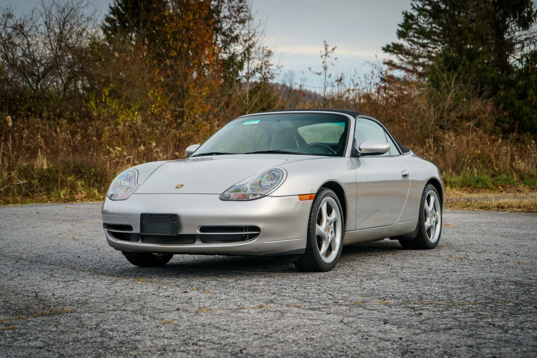 2001 Porsche 996 Carrera - Image 15 of 31