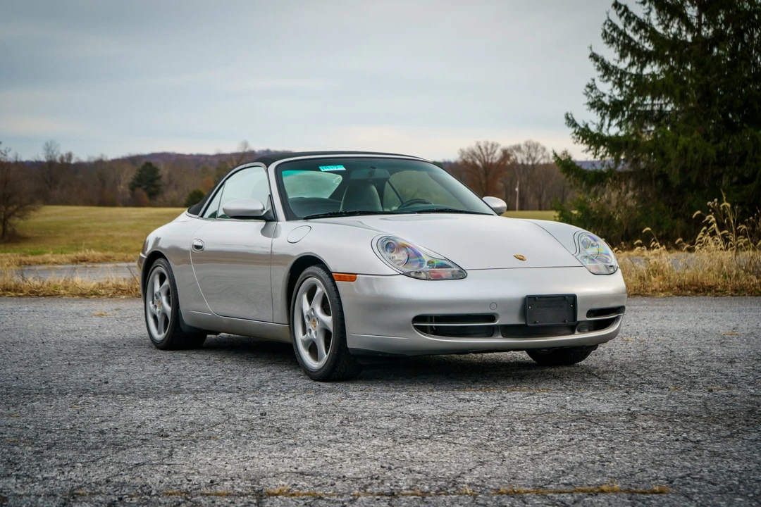 2001 Porsche 996 Carrera - Image 19 of 31