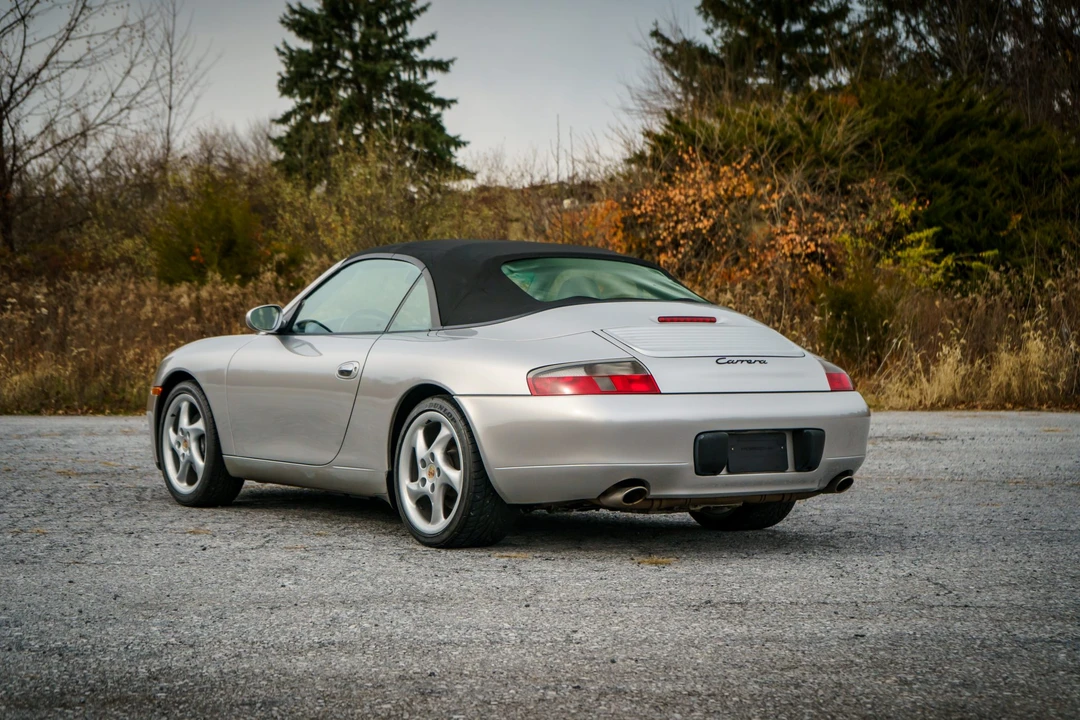 2001 Porsche 996 Carrera - Image 27 of 31