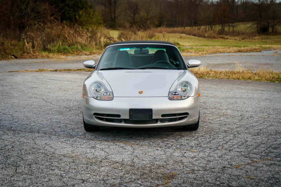 2001 Porsche 996 Carrera - Image 22 of 31