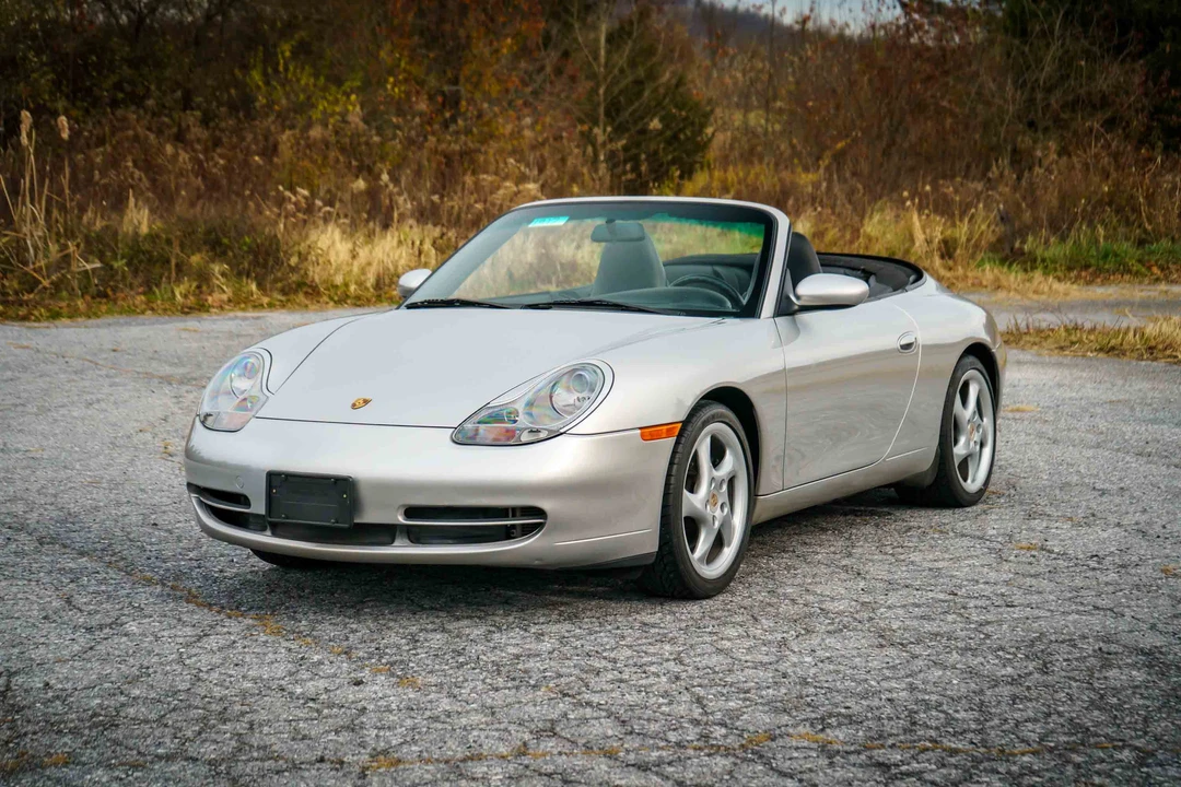 2001 Porsche 996 Carrera - Image 8 of 31