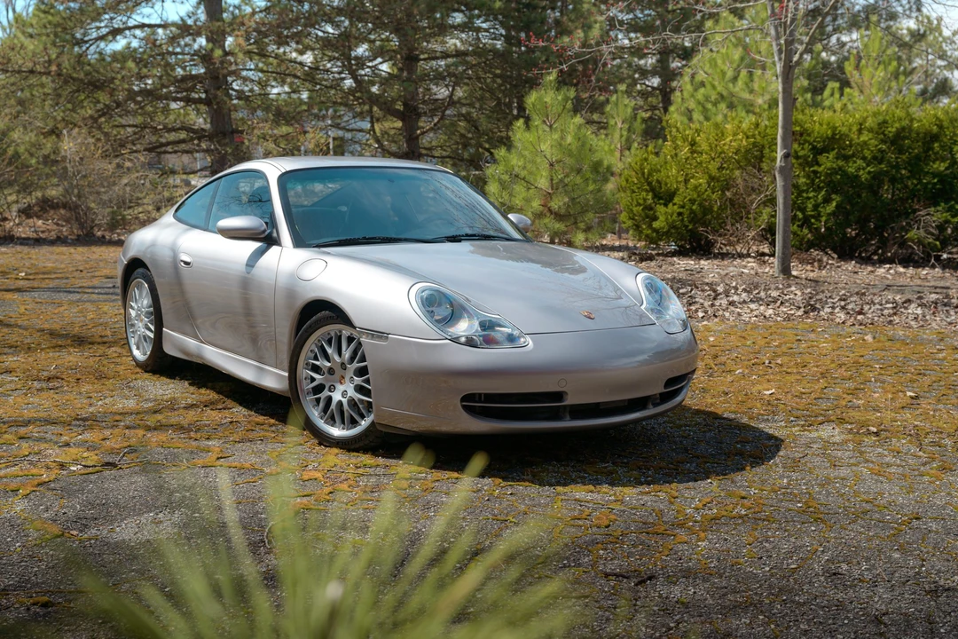 2001 Porsche 996 Carrera - Image 8 of 31