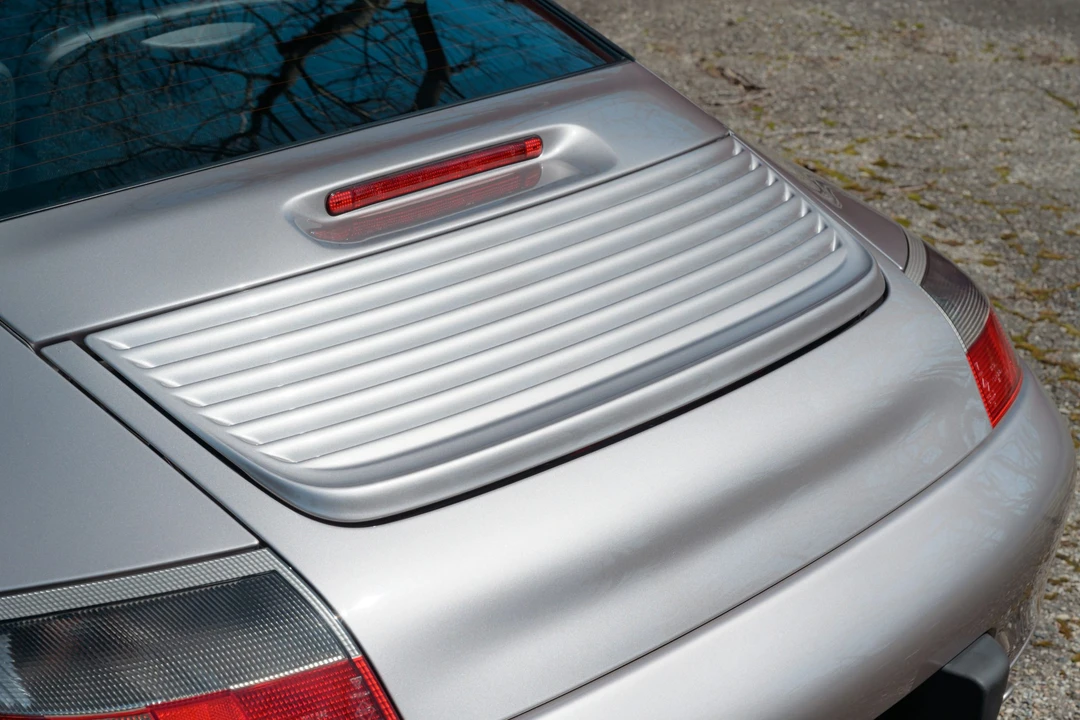 2001 Porsche 996 Carrera - Image 26 of 31