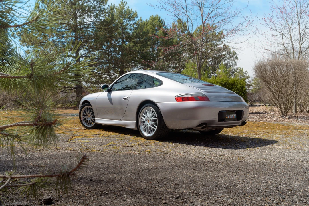 2001 Porsche 996 Carrera - Image 16 of 31