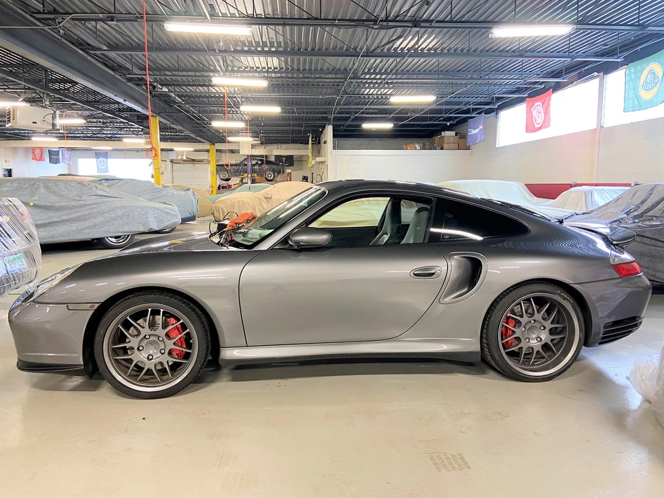 2001 Porsche 996 Turbo - Image 9 of 31