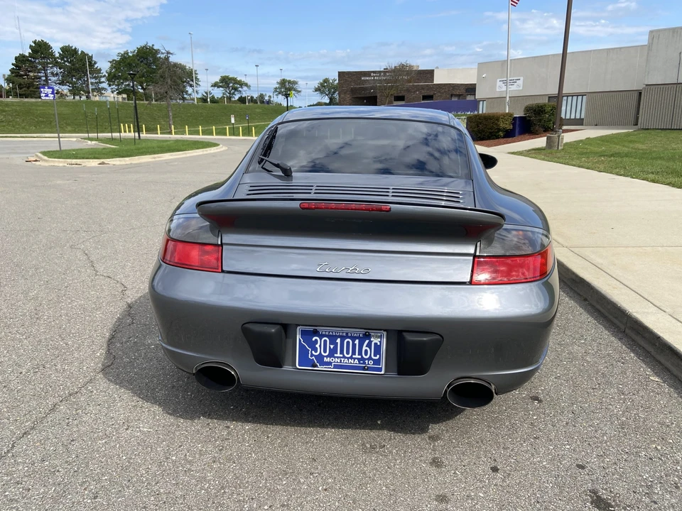 2001 Porsche 996 Turbo - Image 11 of 31