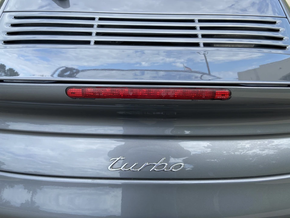 2001 Porsche 996 Turbo - Image 24 of 31