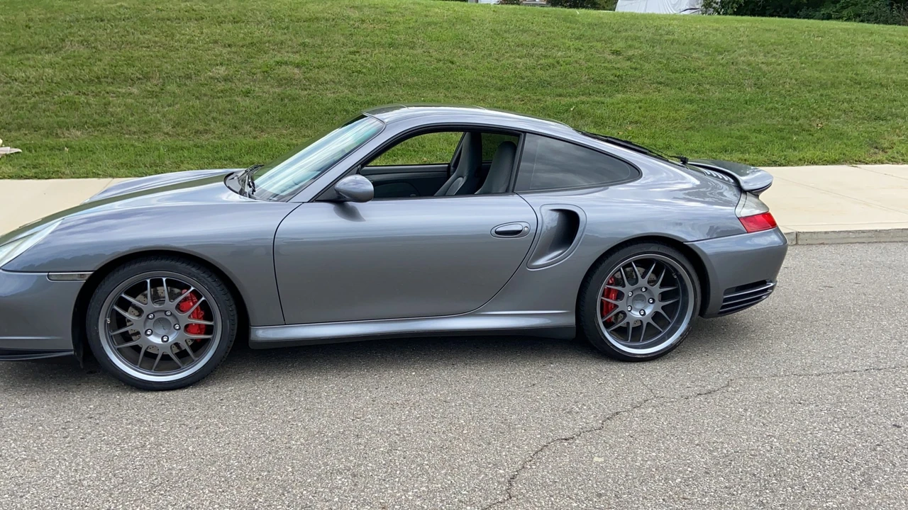 2001 Porsche 996 Turbo - Image 20 of 31