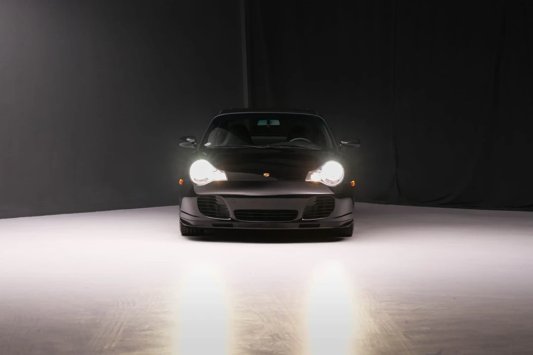 2001 Porsche 996 Turbo - Image 11 of 31