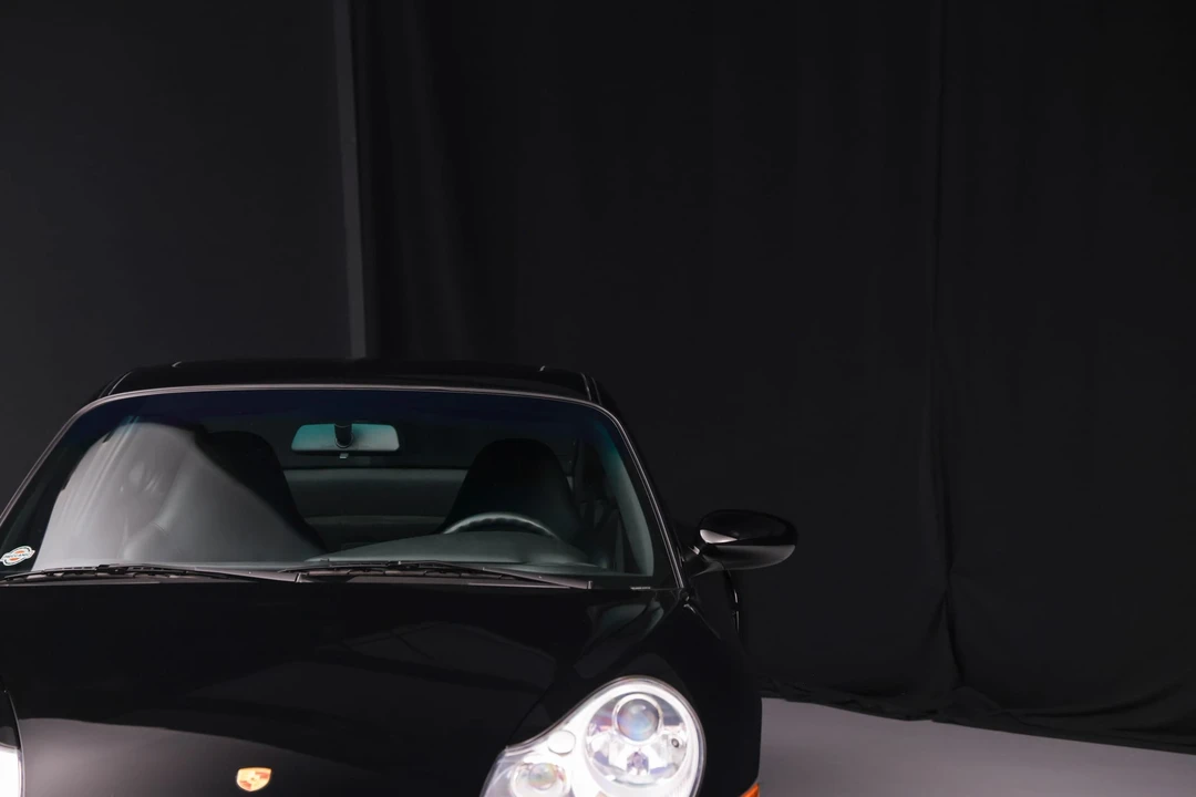 2001 Porsche 996 Turbo - Image 13 of 31