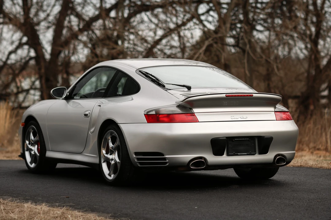 2001 Porsche 996 Turbo - Image 26 of 31