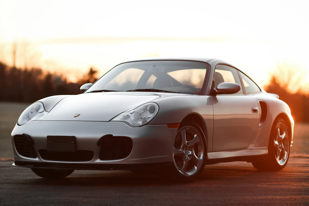 2001 Porsche 996 Turbo - Image 5 of 31