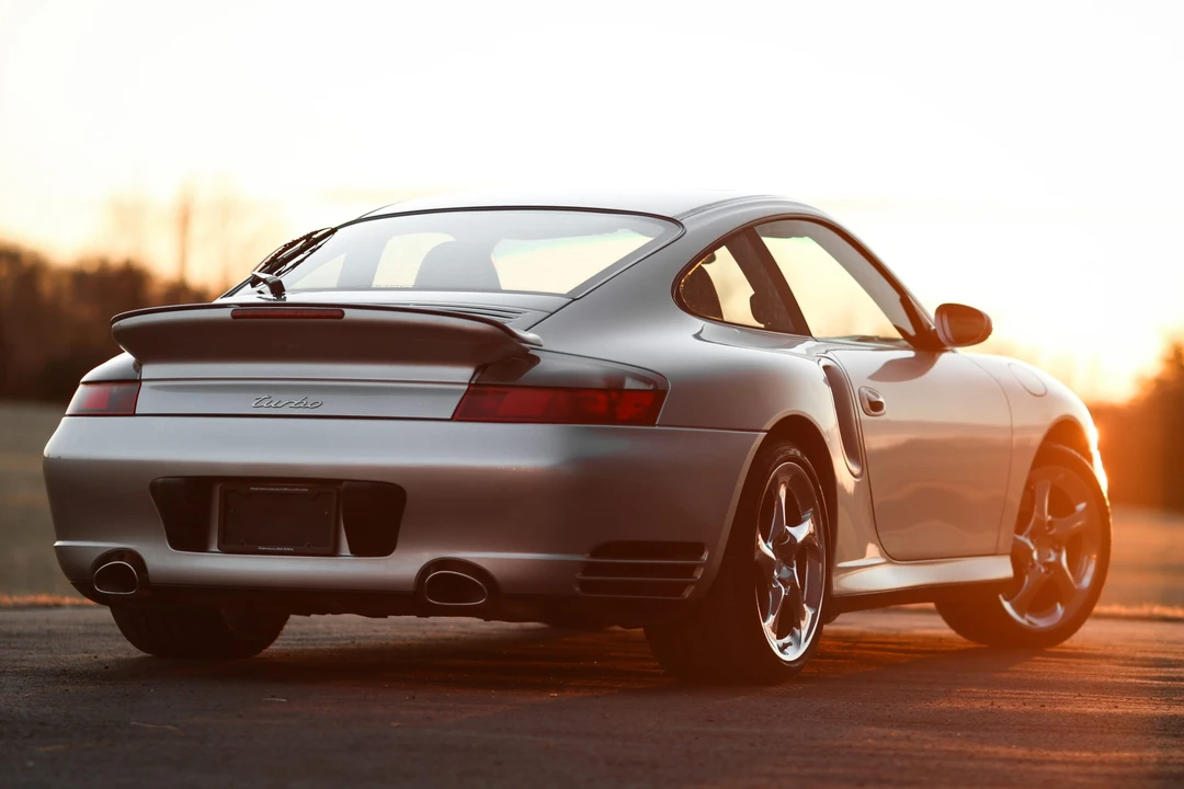 2001 Porsche 996 Turbo - Image 22 of 31