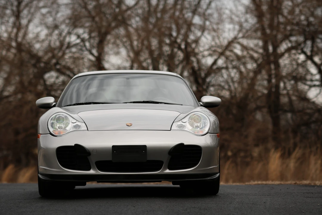 2001 Porsche 996 Turbo - Image 7 of 31