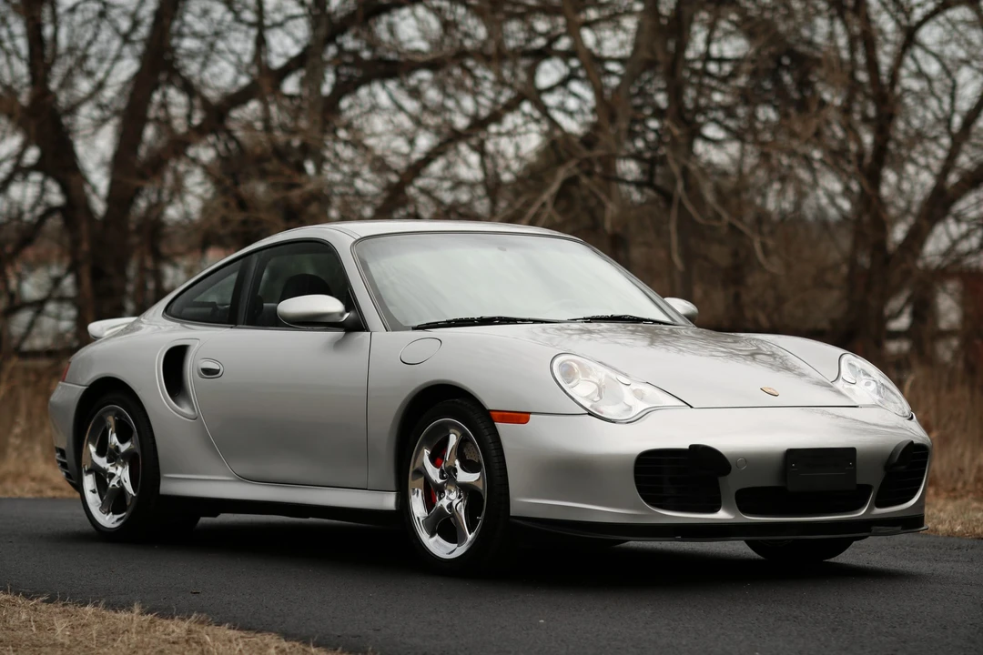 2001 Porsche 996 Turbo - Image 11 of 31