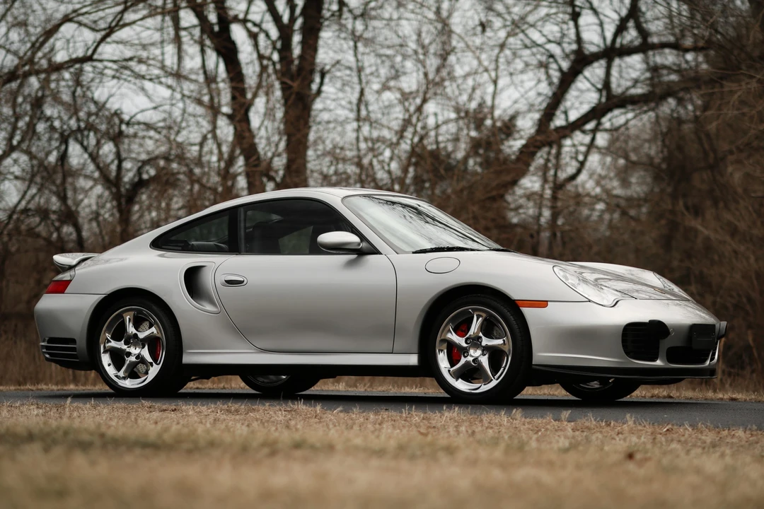 2001 Porsche 996 Turbo - Image 13 of 31