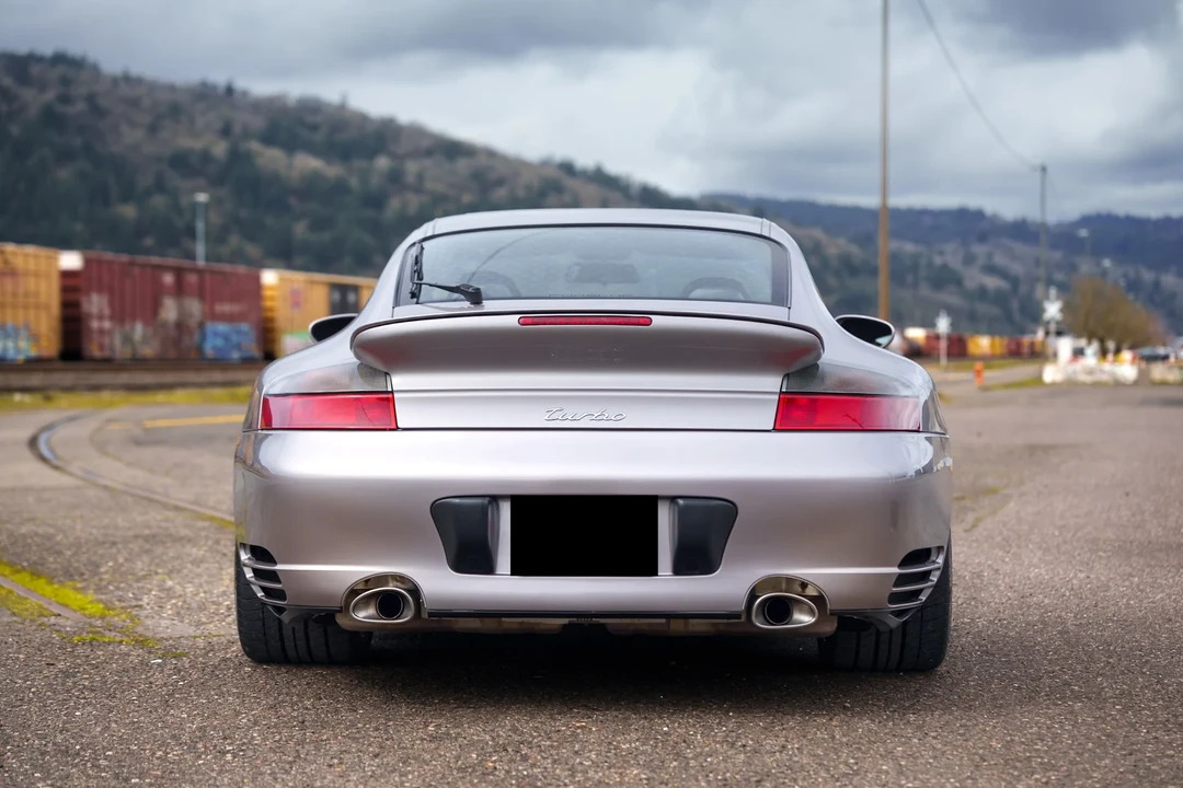 2001 Porsche 996 Turbo - Image 10 of 31