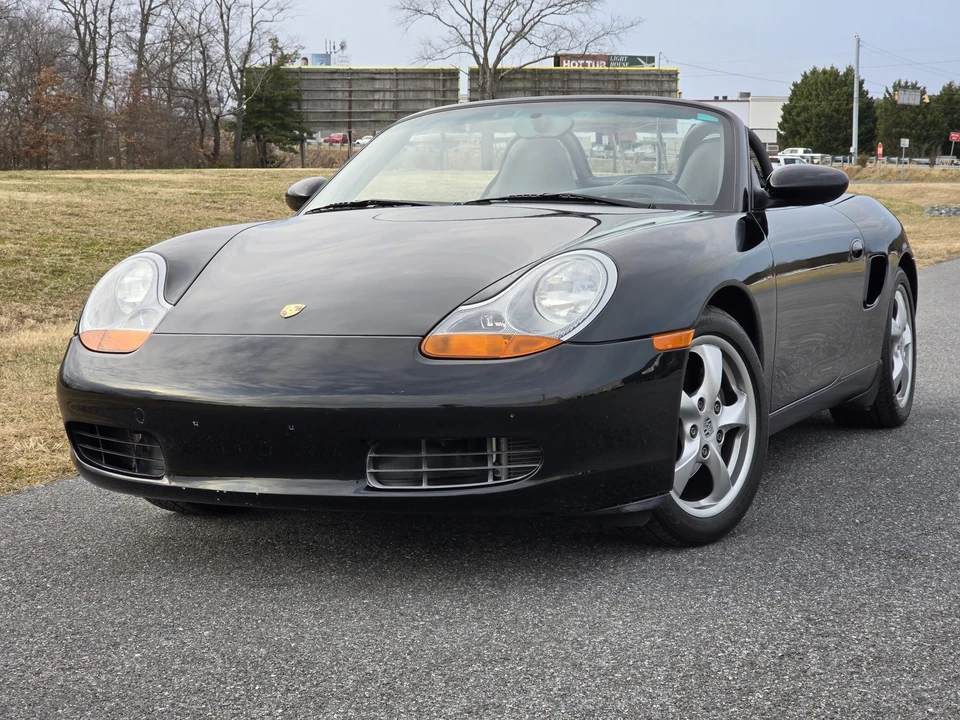 2001 Porsche 986 Boxster - Image 7 of 31