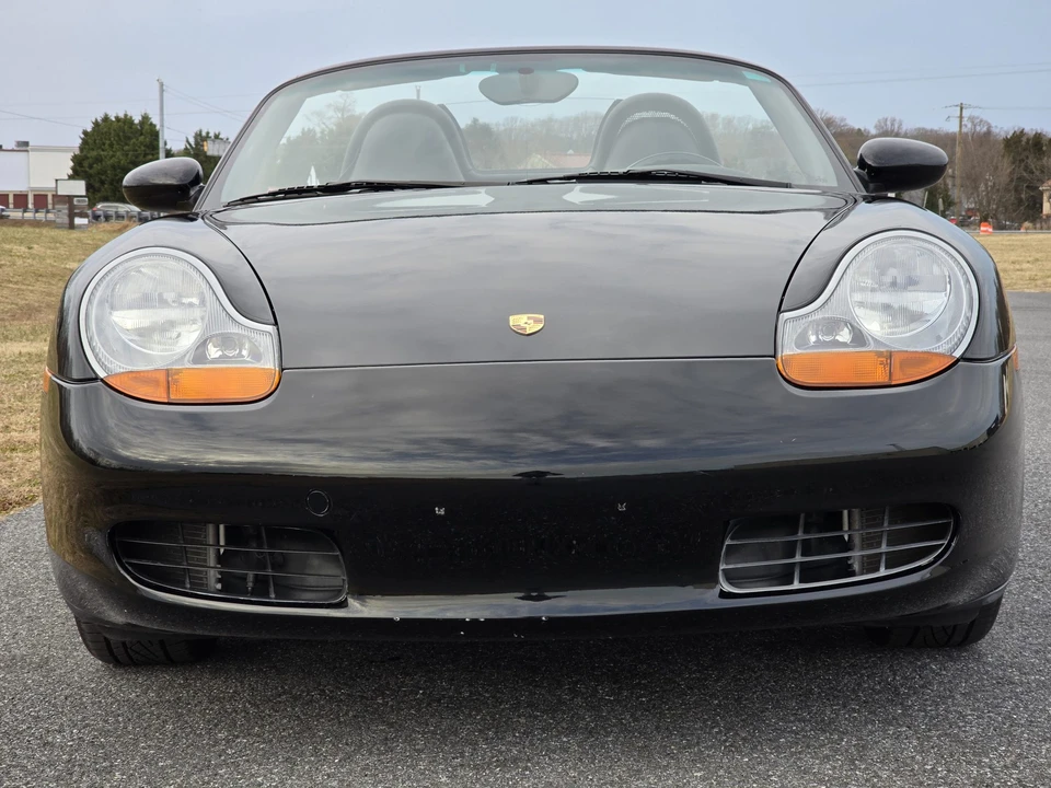 2001 Porsche 986 Boxster - Image 10 of 31