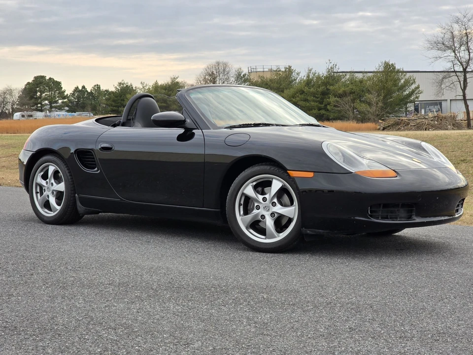 2001 Porsche 986 Boxster - Image 18 of 31