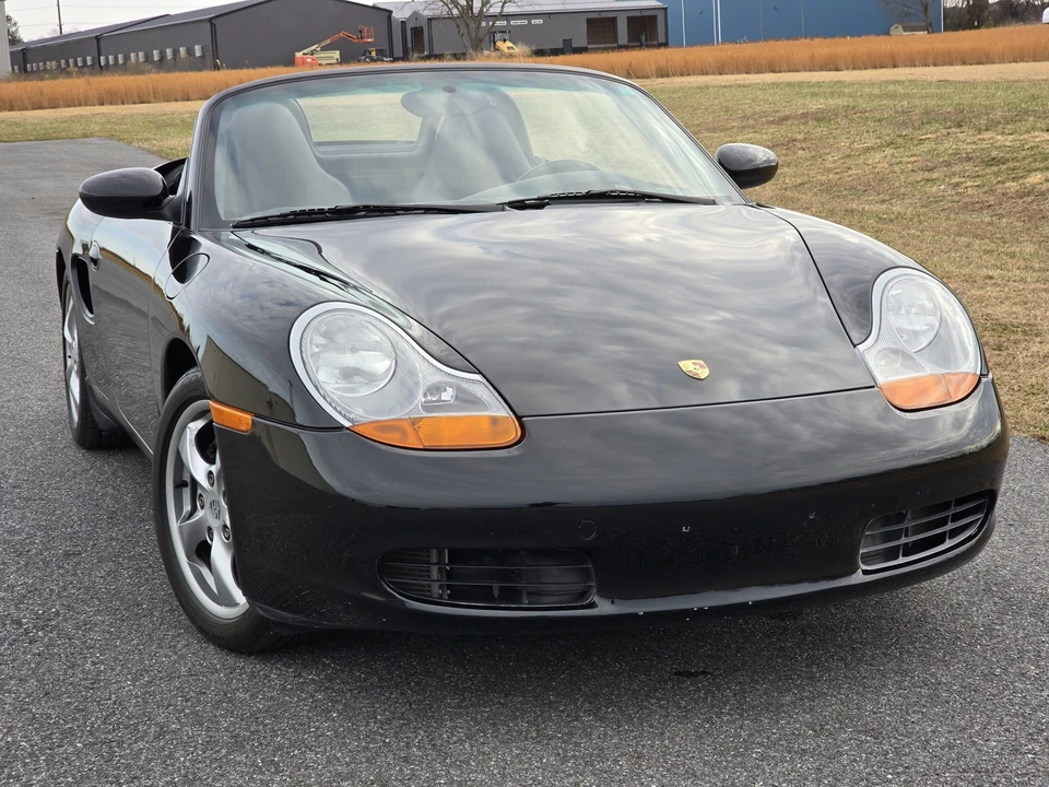 2001 Porsche 986 Boxster - Image 11 of 31