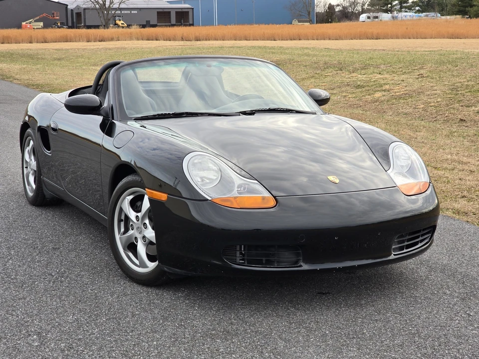2001 Porsche 986 Boxster - Image 13 of 31
