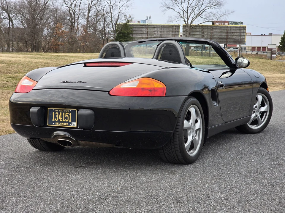 2001 Porsche 986 Boxster - Image 27 of 31