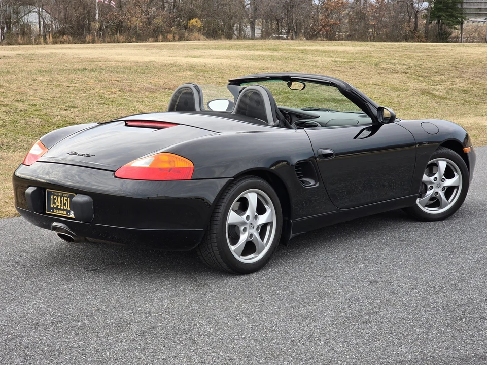 2001 Porsche 986 Boxster - Image 23 of 31