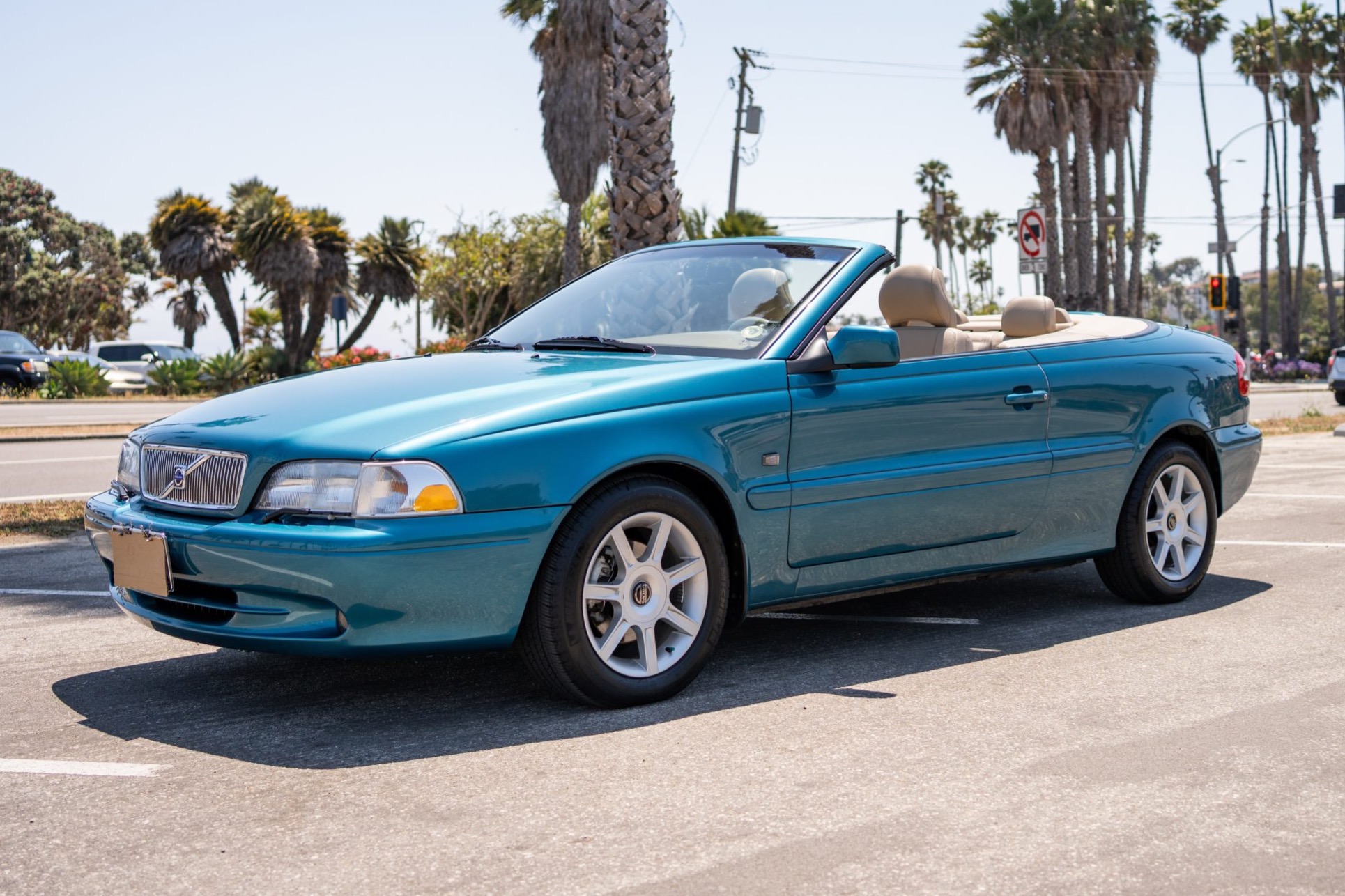 23k-Mile 2001 Volvo C70 Convertible LT