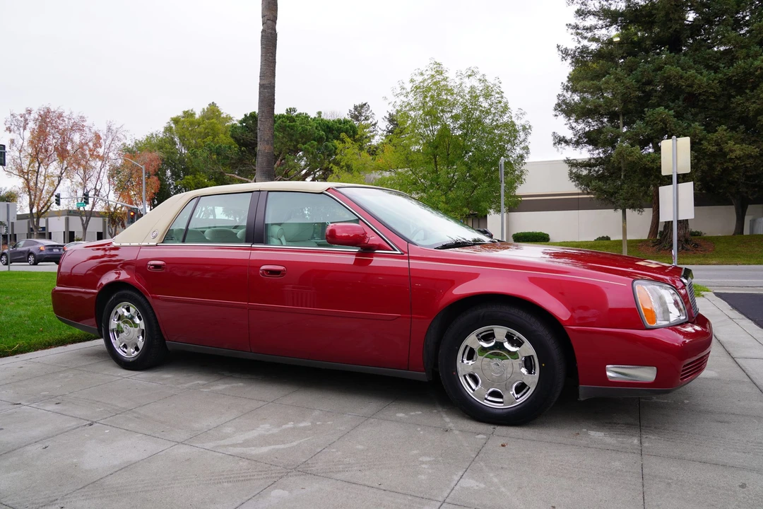 2002 Cadillac DeVille 8th Gen - Image 11 of 31