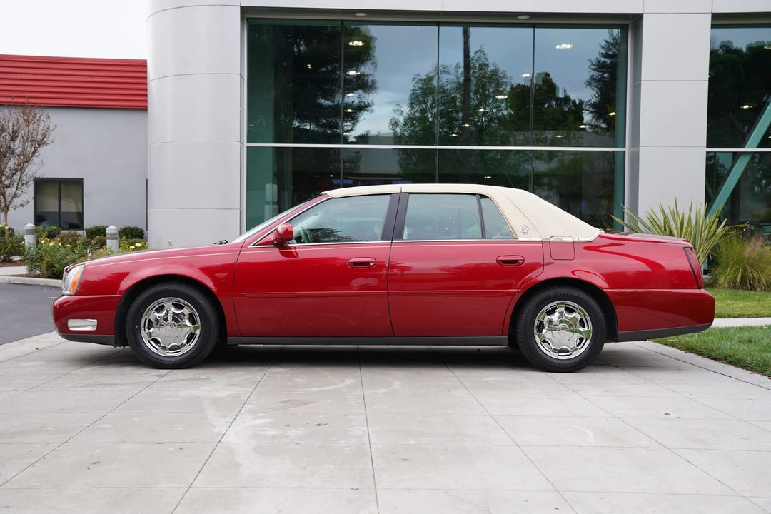 2002 Cadillac DeVille 8th Gen - Image 24 of 31