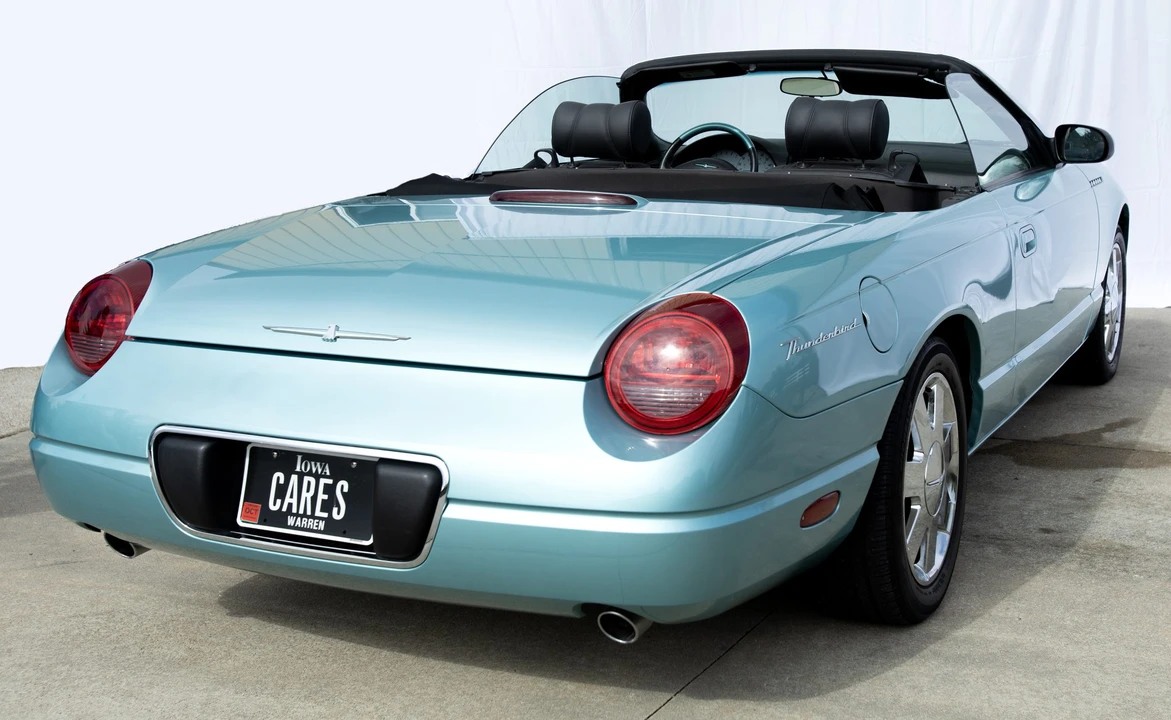 2002 Ford Thunderbird 11th Gen - Image 7 of 31
