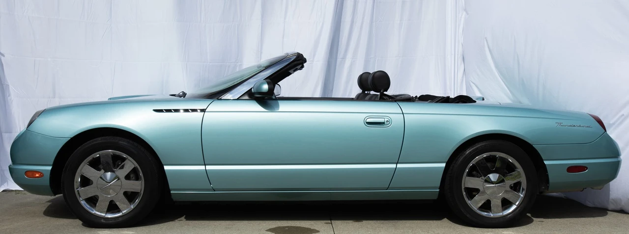 2002 Ford Thunderbird 11th Gen - Image 4 of 31