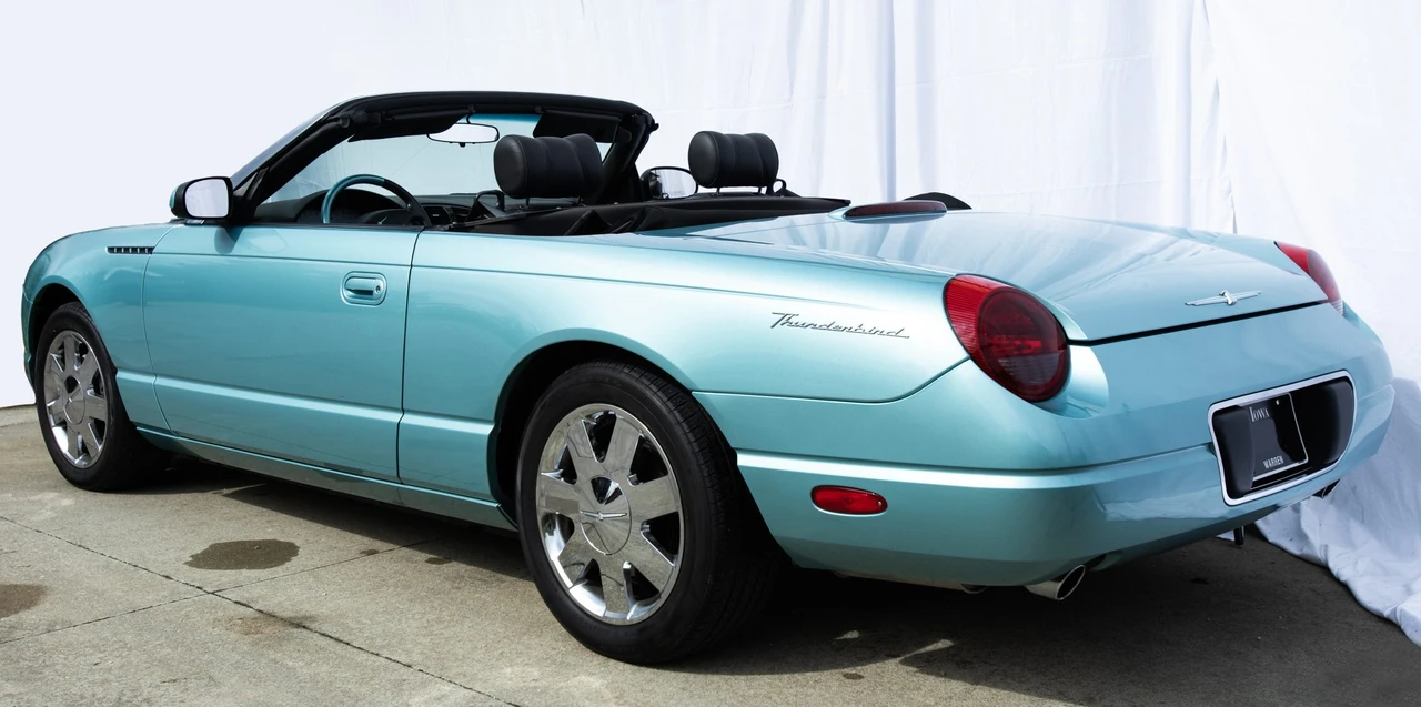 2002 Ford Thunderbird 11th Gen - Image 5 of 31