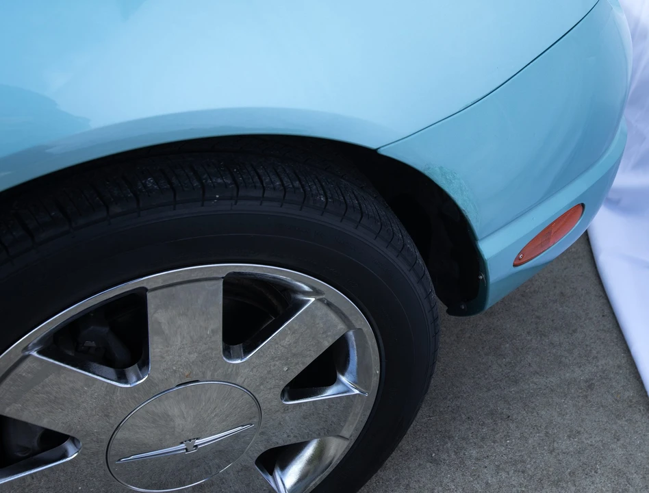 2002 Ford Thunderbird 11th Gen - Image 23 of 31