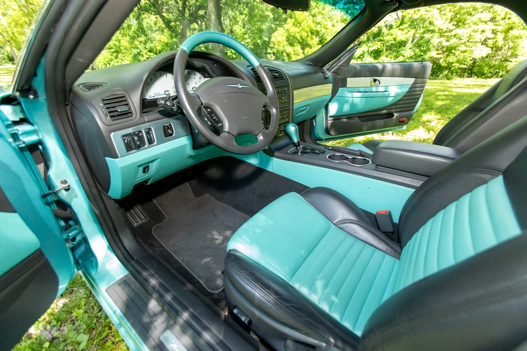 2002 Ford Thunderbird 11th Gen - Image 25 of 31