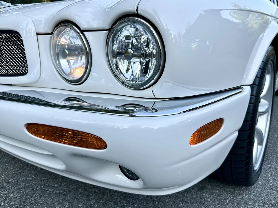 2002 Jaguar X308 XJR - Image 31 of 31