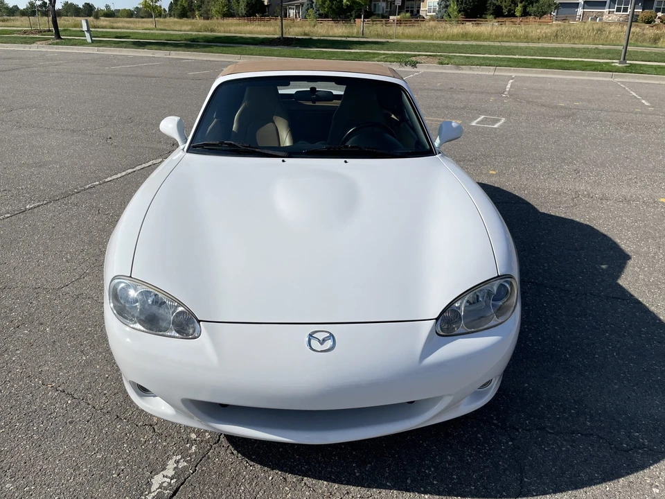 2002 Mazda NB MX-5 Miata - Image 4 of 31