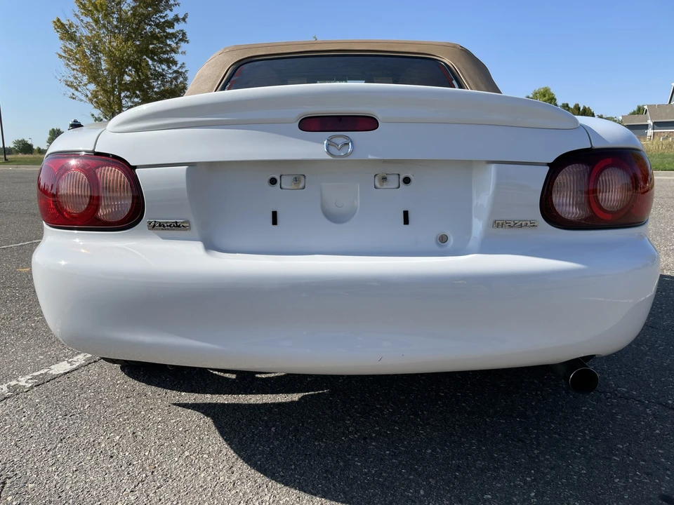 2002 Mazda NB MX-5 Miata - Image 21 of 31