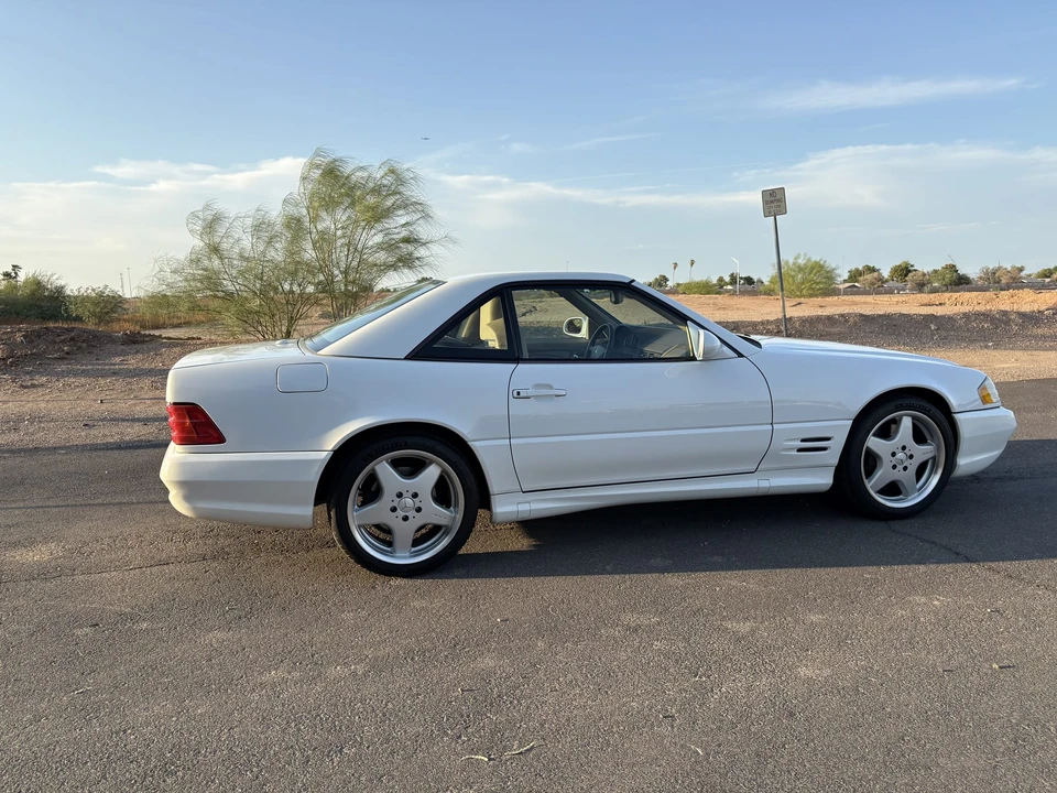 2002 Mercedes-Benz R230 SL-Class - Image 10 of 31
