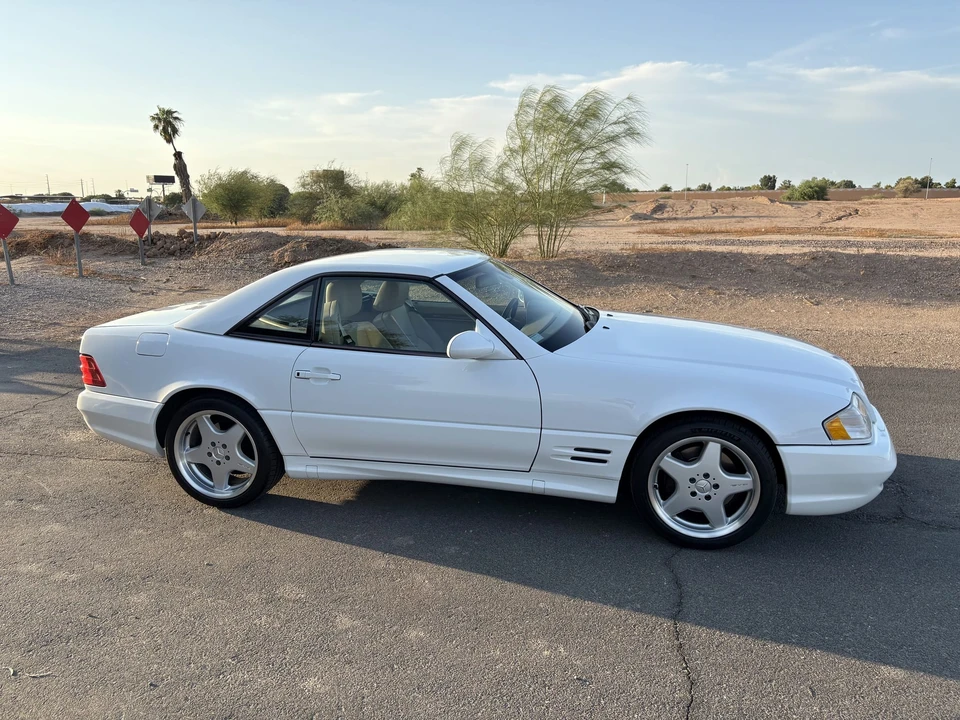 2002 Mercedes-Benz R230 SL-Class - Image 8 of 31