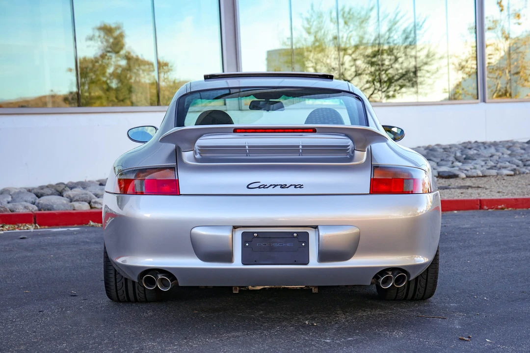 2002 Porsche 996 Carrera - Image 9 of 31