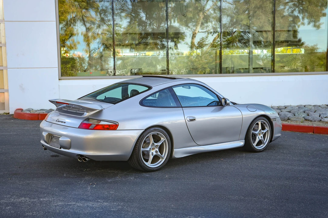2002 Porsche 996 Carrera - Image 11 of 31