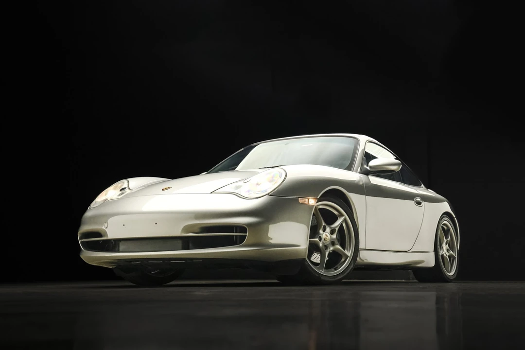 2002 Porsche 996 Carrera - Image 19 of 31
