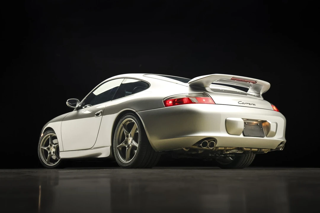 2002 Porsche 996 Carrera - Image 30 of 31