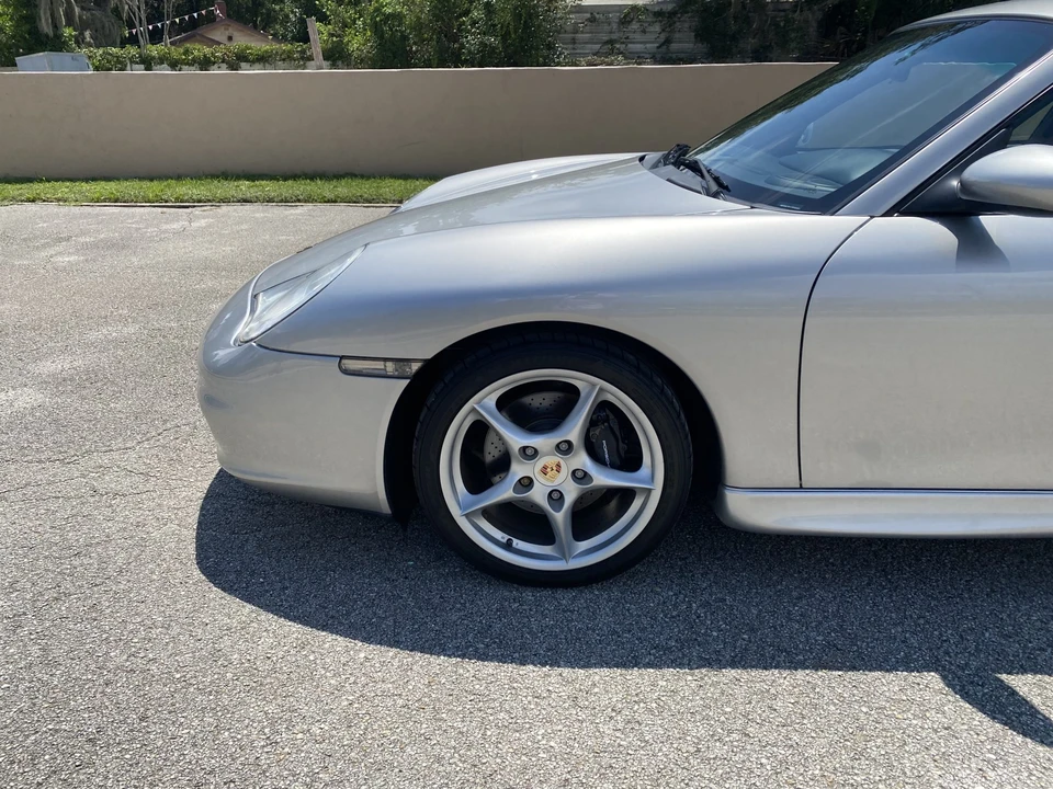 2002 Porsche 996 Carrera - Image 13 of 31