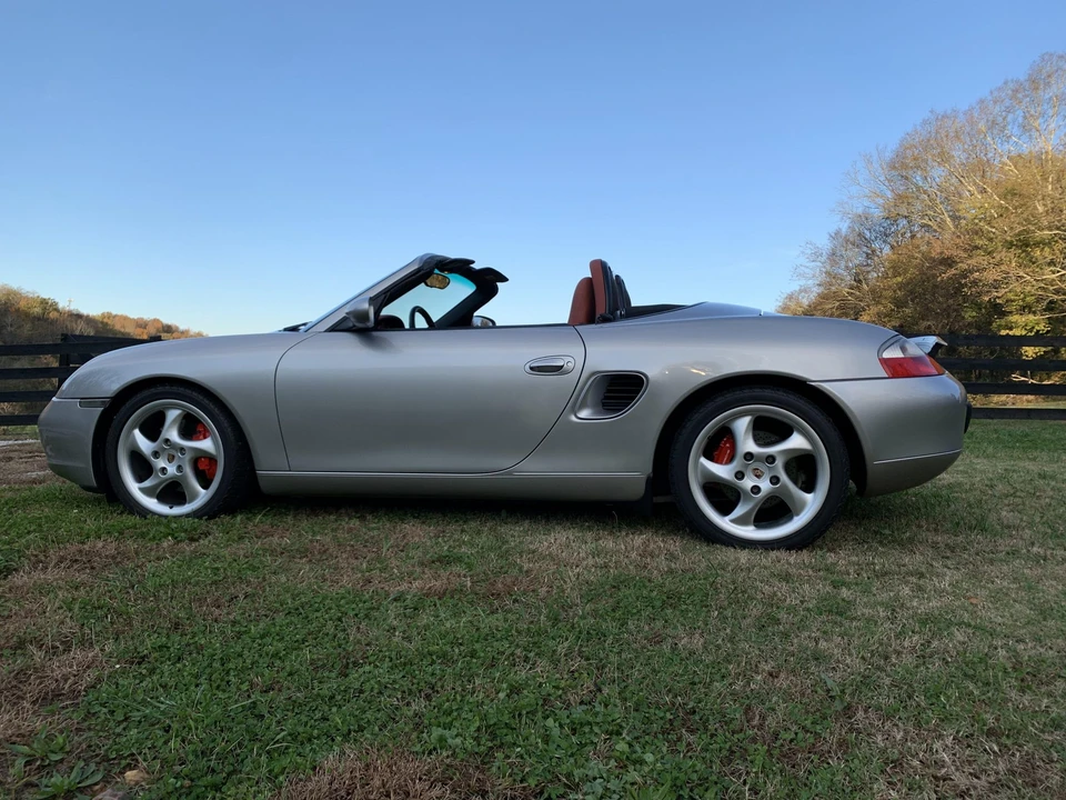 2002 Porsche 986 Boxster S - Image 9 of 31